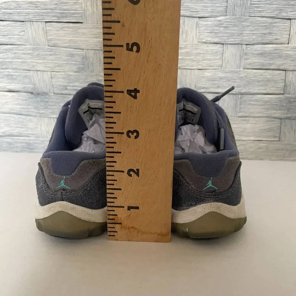 Nike Air Jordan 11 Sz 10C Retro Low TD BG Size 10C Toddler Shoes Blue Suede‎